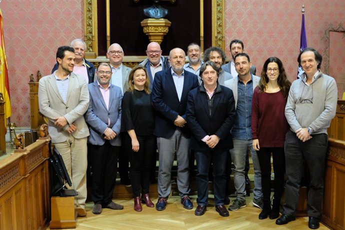 El ple del Consell d'aprova el Pla d'Equipaments Comercials per "fomen