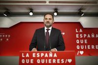 Ábalos acusa al PP de querer recentralizar el Estado autonómico