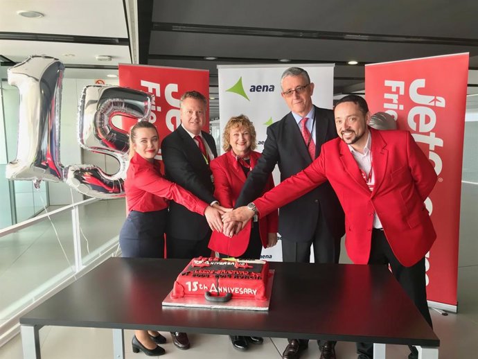 El Aeropuerto Internacional Región de Murcia acoge la celebración del 15 anivers