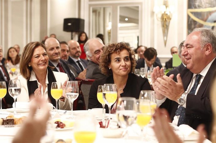 El presidente del PP, Pablo Casado, protagoniza un Desayuno Informativo de Europ