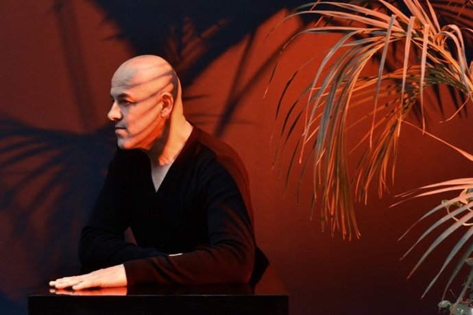 DOMINQUE A ELIGE EL TEATRE EL MUSICAL PARA CERRAR SU GIRA ESPAÑOLA DE PRESENTACI