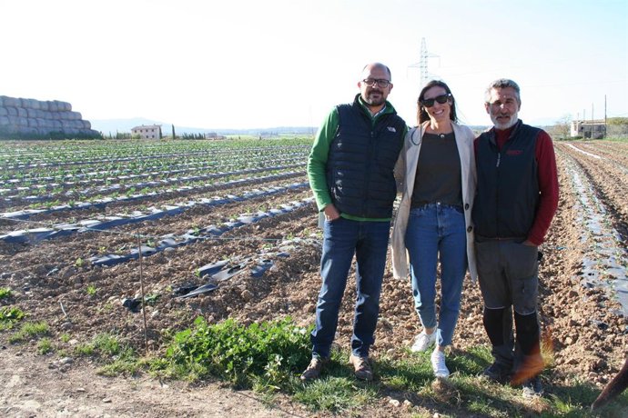 Apaema i Mallorca Preservation Fund signen un acord per substituir el plstic