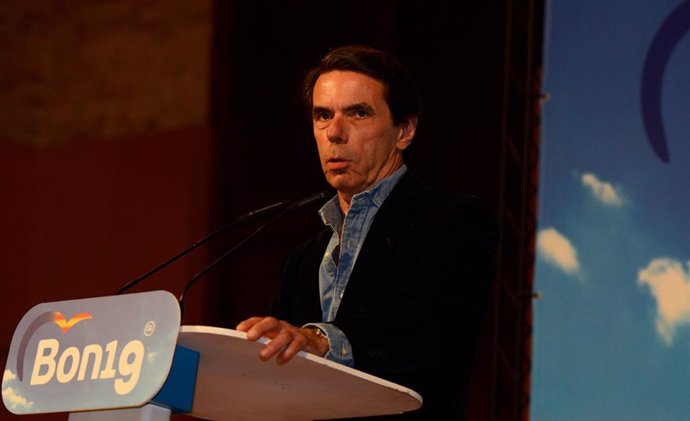 José María Aznar participa en Valencia en un acto del Partido Popular
