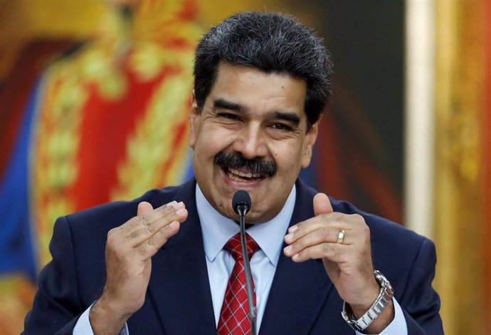 AMP.- Venezuela.- Maduro crea una comisión para investigar el "ciberataque" al s