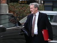 El ministro de Educación británico insiste en que el plan de May es "la mejor opción" para el Brexit