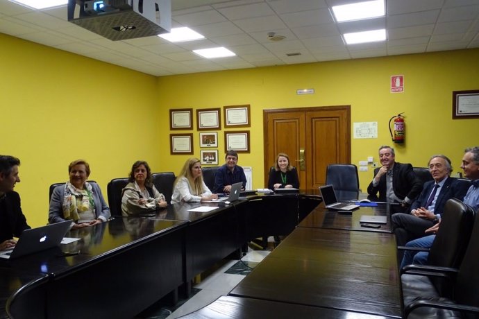 Granada.- La Escuela Andaluza de Salud Pública reforzará su cercanía a profesion