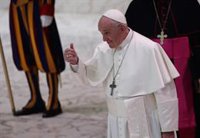 Critica los colegios católicos convertidos en "búnker" que no provocan en sus alumnos una "fe perdurable"