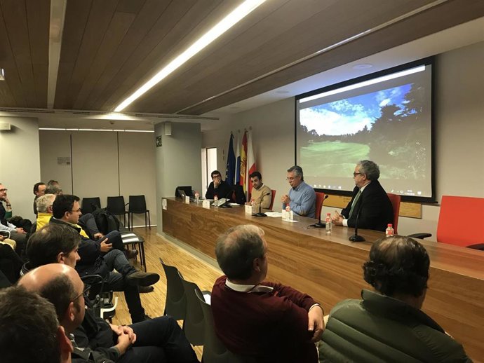 El VII Circuito de Golf de colegios y asociaciones se presenta mañana en el Cole