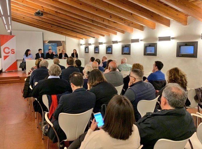 Mesquida considera "fonamental" que tots els espanyols tinguin la mateixa carter