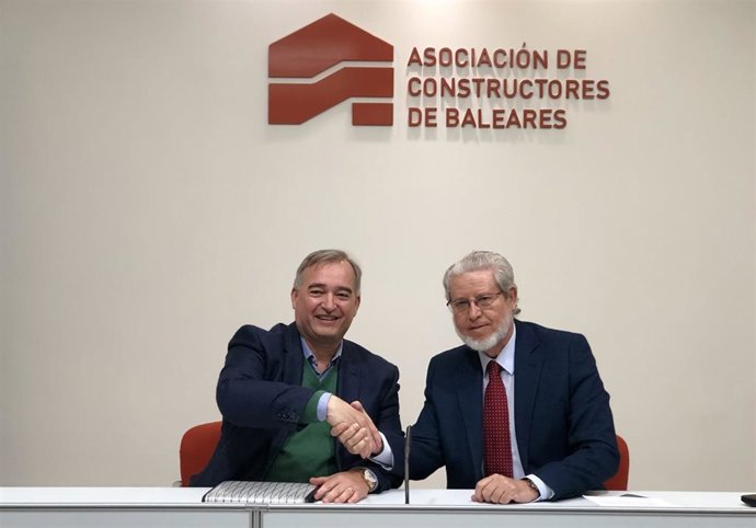 Endesa y los constructores de Baleares firman un convenio para fomentar la efici