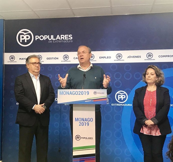 Monago critica que la Junta de Extremadura cumple con el déficit porque la obra 