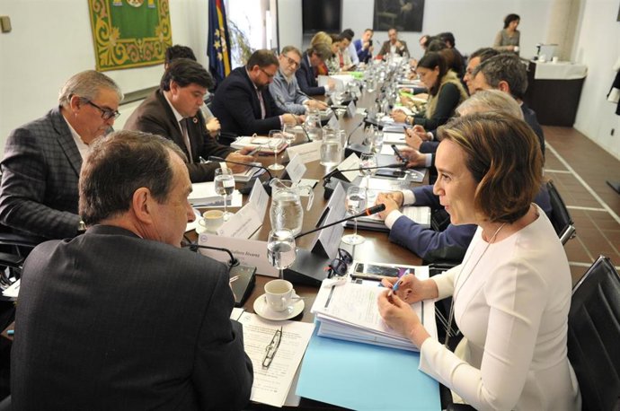 Gamarra aplaude la decisión de la FEMP de sumarse a la manifestación por la 'Esp