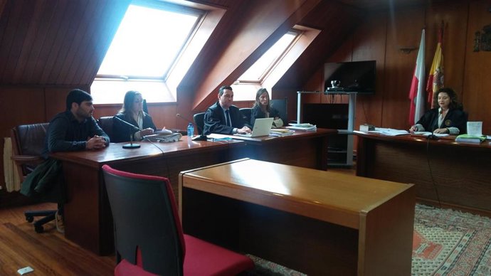 Acusado de no auxiliar al peatón al que atropelló y murió