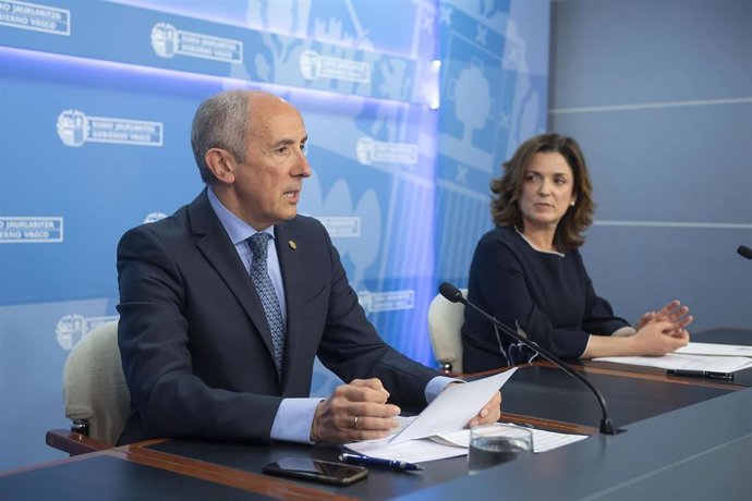 Erkoreka ve "gravísimo" que Casado "ignore olímpicamente" la Constitución y Esta