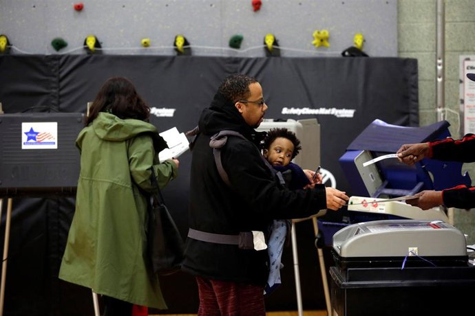 EEUU.- Chicago va a las urnas para elegir a su primera alcaldesa afroamericana