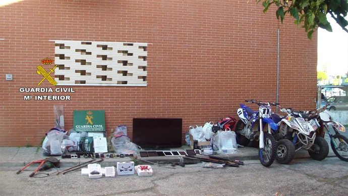 Sevilla.-Sucesos.- Detenidos los 13 presuntos miembros de una activa organizació