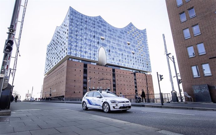 Economía/Motor.- Volkswagen inicia pruebas de conducción autónoma en Hamburgo co