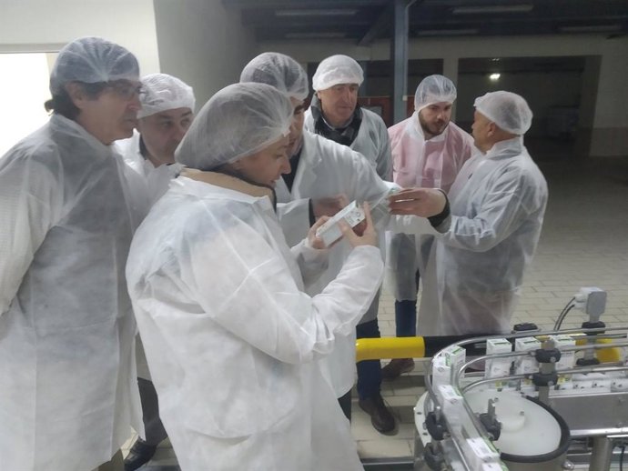 28A.- Gázquez Afirma Que Sólo El PP Ofrece A Las Industrias Seguridad Jurídica Y