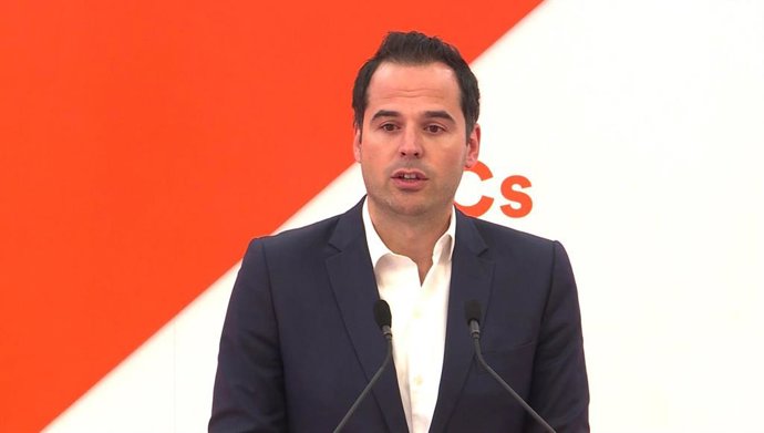 28A.- Aguado aboga por fomentar la natalidad en España para garantizar un Estado