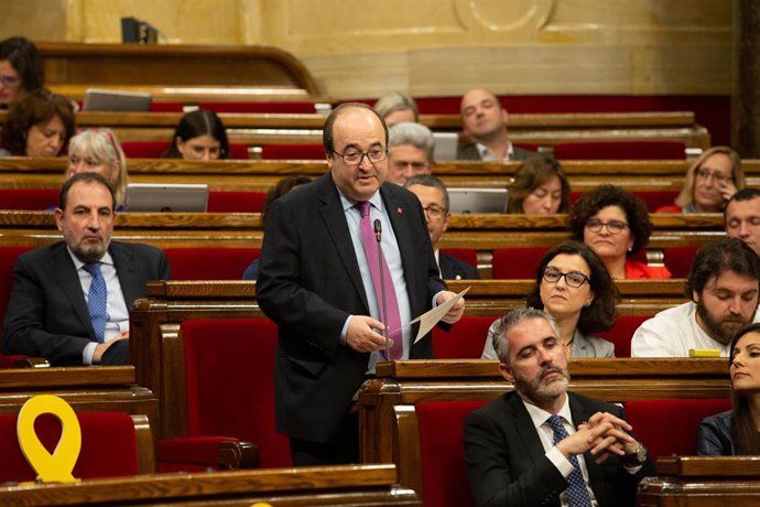 Pleno en el Parlament de Catalunya