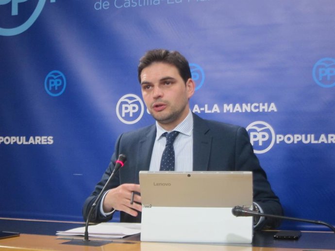 Agua.- PP cree que a PSOE "le sale el tiro por la culata" en su política cuando 