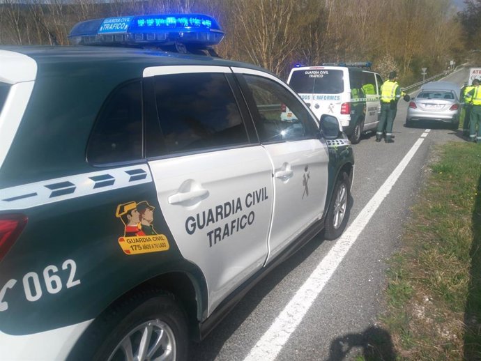 Sucesos.- Detenido en la N-121-A un hombre que conducía de forma temeraria un co