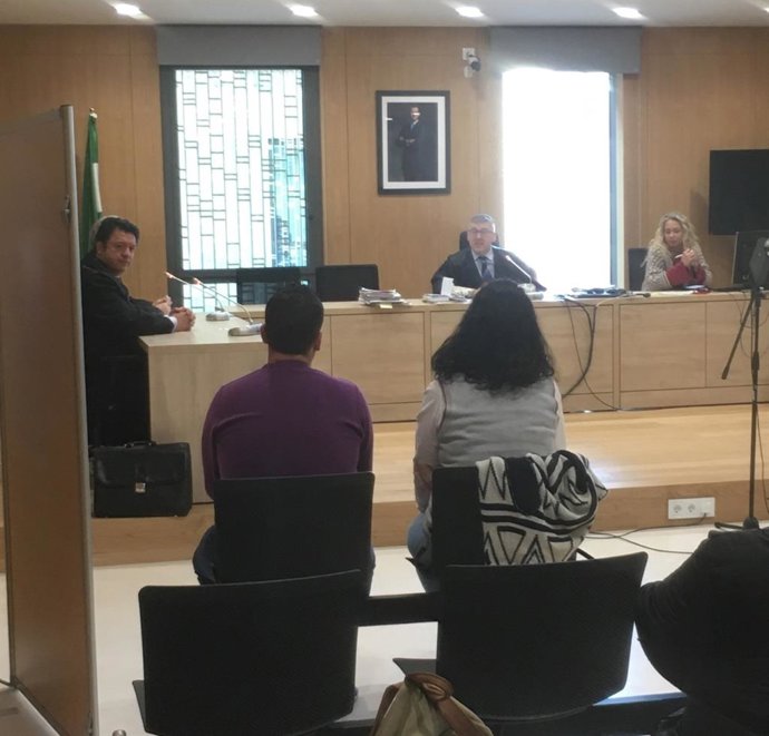 Córdoba.- Tribunales.- Suspendido el juicio al acusado de maltratar al hijo de s