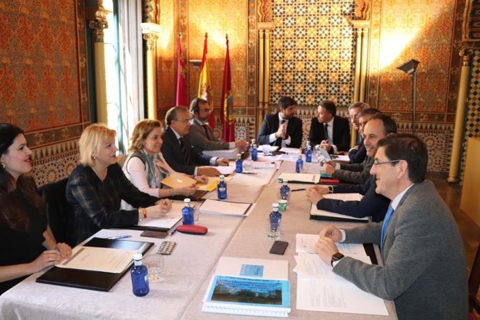 Terremotos.- Comunidad y Ayuntamiento de Lorca trabajarán hasta solucionar los 4