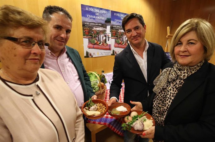 Málaga.- Las habas vuelven a ser protagonistas en Casarabonela en el 'II Día del