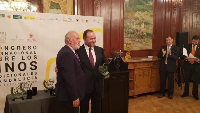 Huelva.- José Luis García Palacios recibe a título póstumo la distinción de 'Cap
