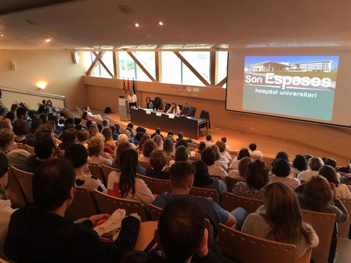 Més de miler d'infermeres de Balears poden prescriure medicaments i product