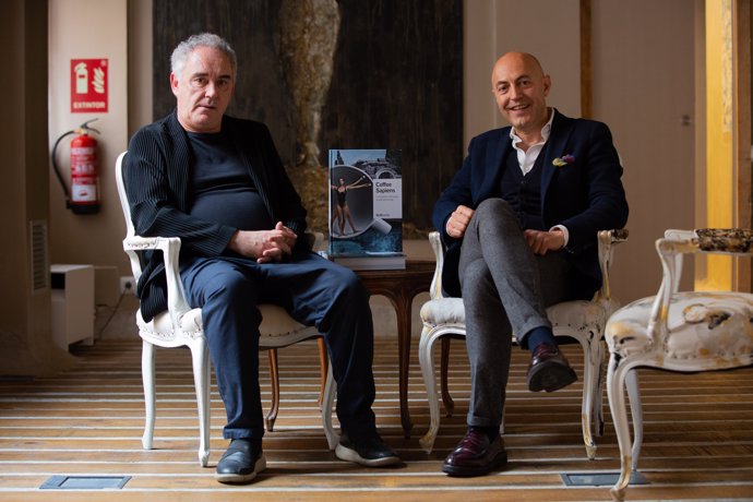 Ferran Adri presenta el nuevo volumen de Bullipedia 'Coffee Sapiens' en Barcelona