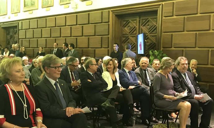 Zaragoza.- Rudi y Belloch elogian el modelo constitucional y reivindican el muni