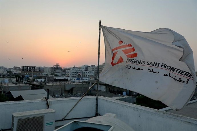 Yemen.- MSF suspende los ingresos en su hospital en Adén tras el secuestro y ase