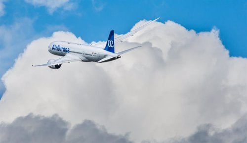 Air Europa celebra el Día del Padre con descuentos del 20% en todos los destinos