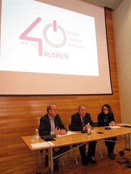 Un concierto benéfico de 'Efecto Pasillo' y una Jornada sobre Innovación Educati