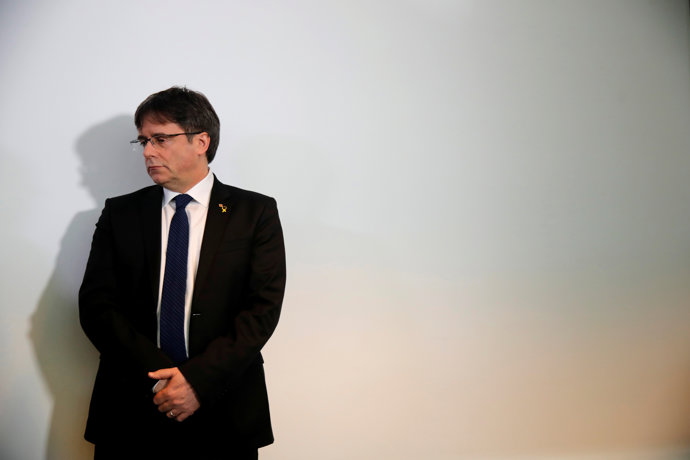 Puigdemont avisó de que si'l 1-O había violencia, declararía la independencia, según Ferrán López