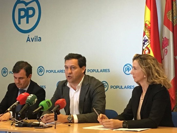 28A.- De La Hoz (PP) Alerta De Que "La Izquierda Quiere Convertir A Castilla Y L