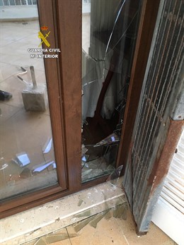 La Guardia Civil detiene a un hombre 'in fraganti' con intención de robar en una