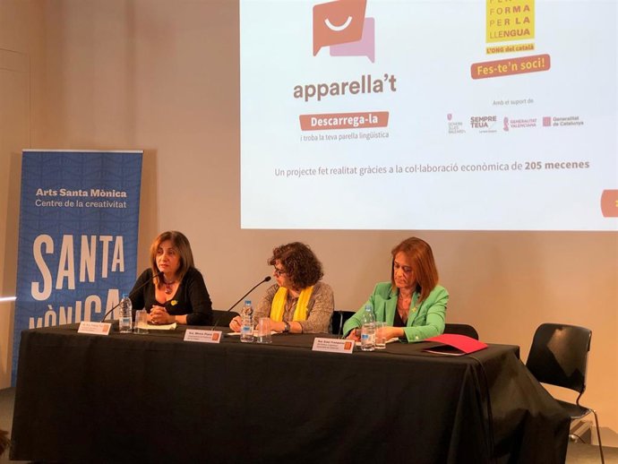 Lanzan una aplicación para encontrar "una pareja lingüística" con quién practica