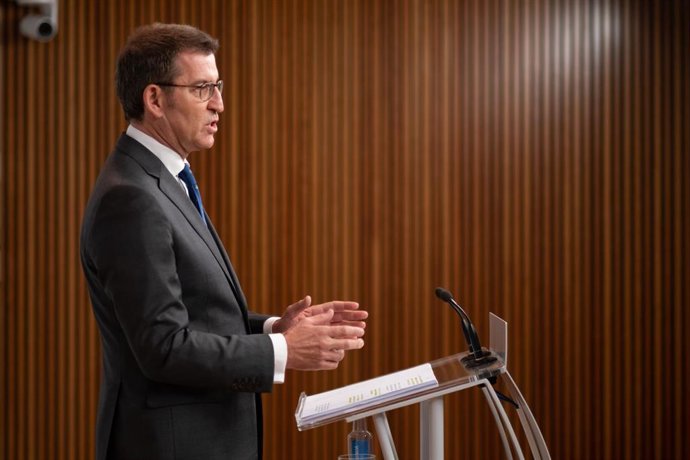 28A.- Feijóo: "Detrás de ese 'Viva España' de Vox hay una enorme incertidumbre, 