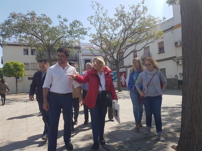 Sevilla.- 26M.- Beltrán Pérez recrimina a Espadas el "abandono" del barrio León 