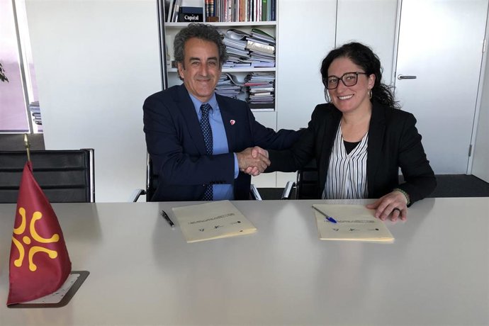 El Gobierno y ACANTA colaborarán para promocionar el turismo activo y de natural