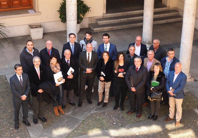 La Semana Santa de la provincia de Valladolid "pone el acento" en la música y en