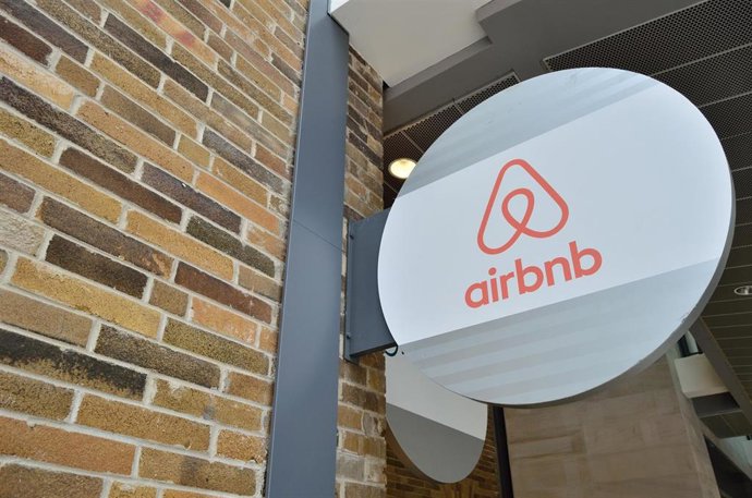 Economía.- Airbnb y Aedaf seguirán ayudando a los anfitriones a cumplir con las 