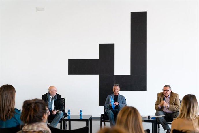 LA BASE SE TRANSFORMA EN UNA ALEGORÍA A LA CATEDRAL CON LA NUEVA EXPOSICIÓN DE S