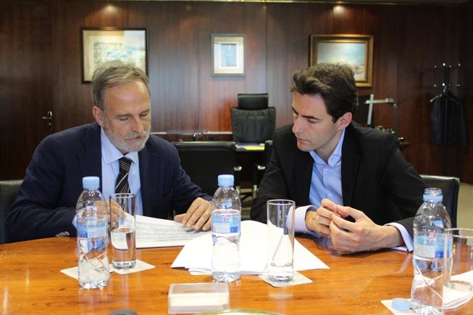 26M.- Casares (PSOE) Quiere Que El Ayuntamiento De Santander Sea "Un Aliado Estr