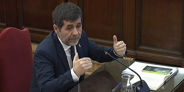 28A.- Jordi Snchez demana als candidats sumar-se en el debat que vol fer a Soto