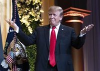 Trump da "un aviso" de un año a México para que solucione el problema de seguridad antes de cerrar la frontera