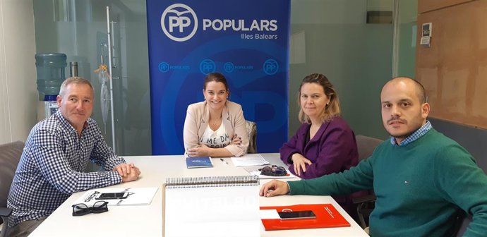 Prohens destaca el compromís del PP amb la millora de condicions laborals i sa